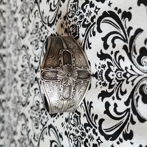 Montana Silvermiths Bracelet!